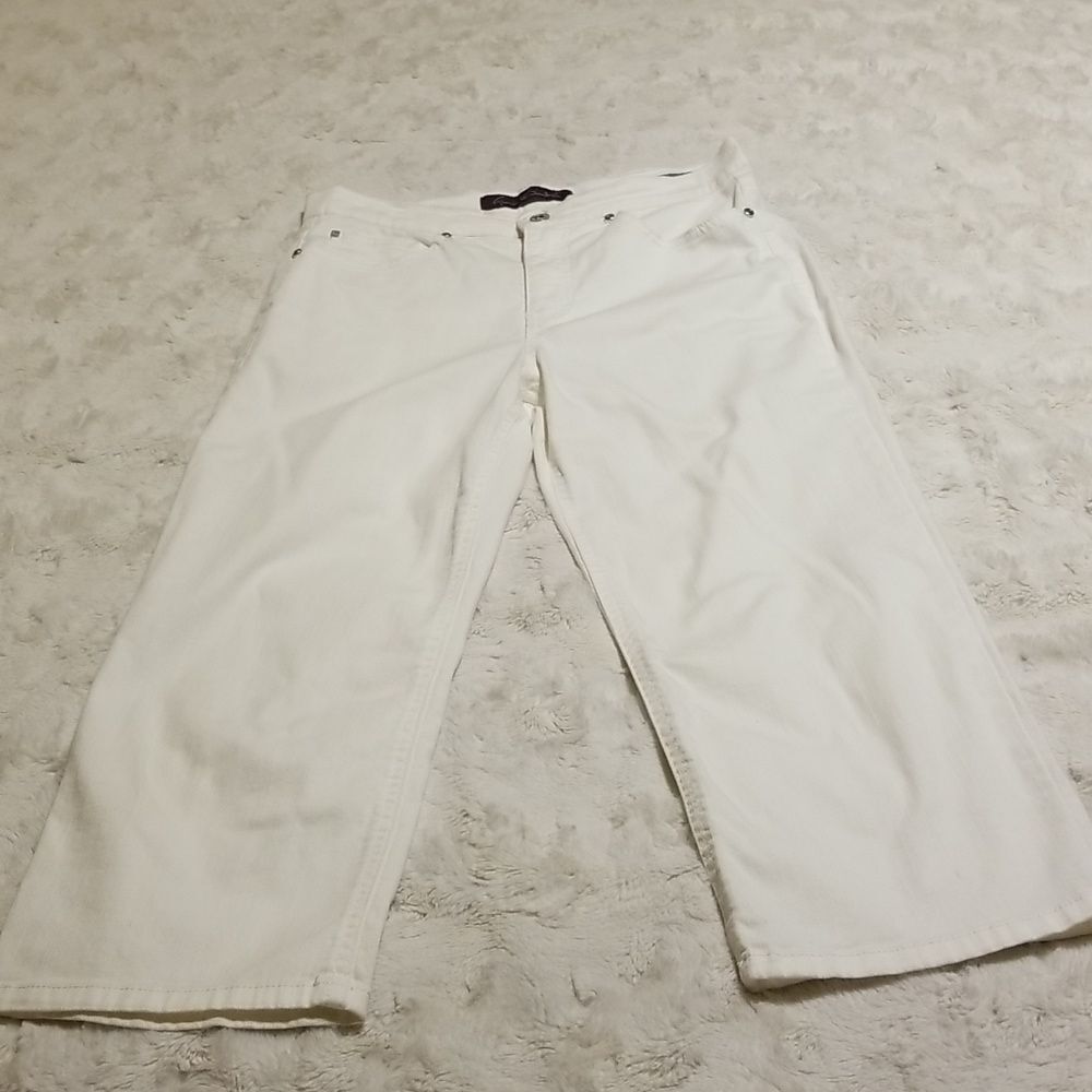 Gloria Vanderbilt Women's Capris Size 6 Embellished White Summer Vacation